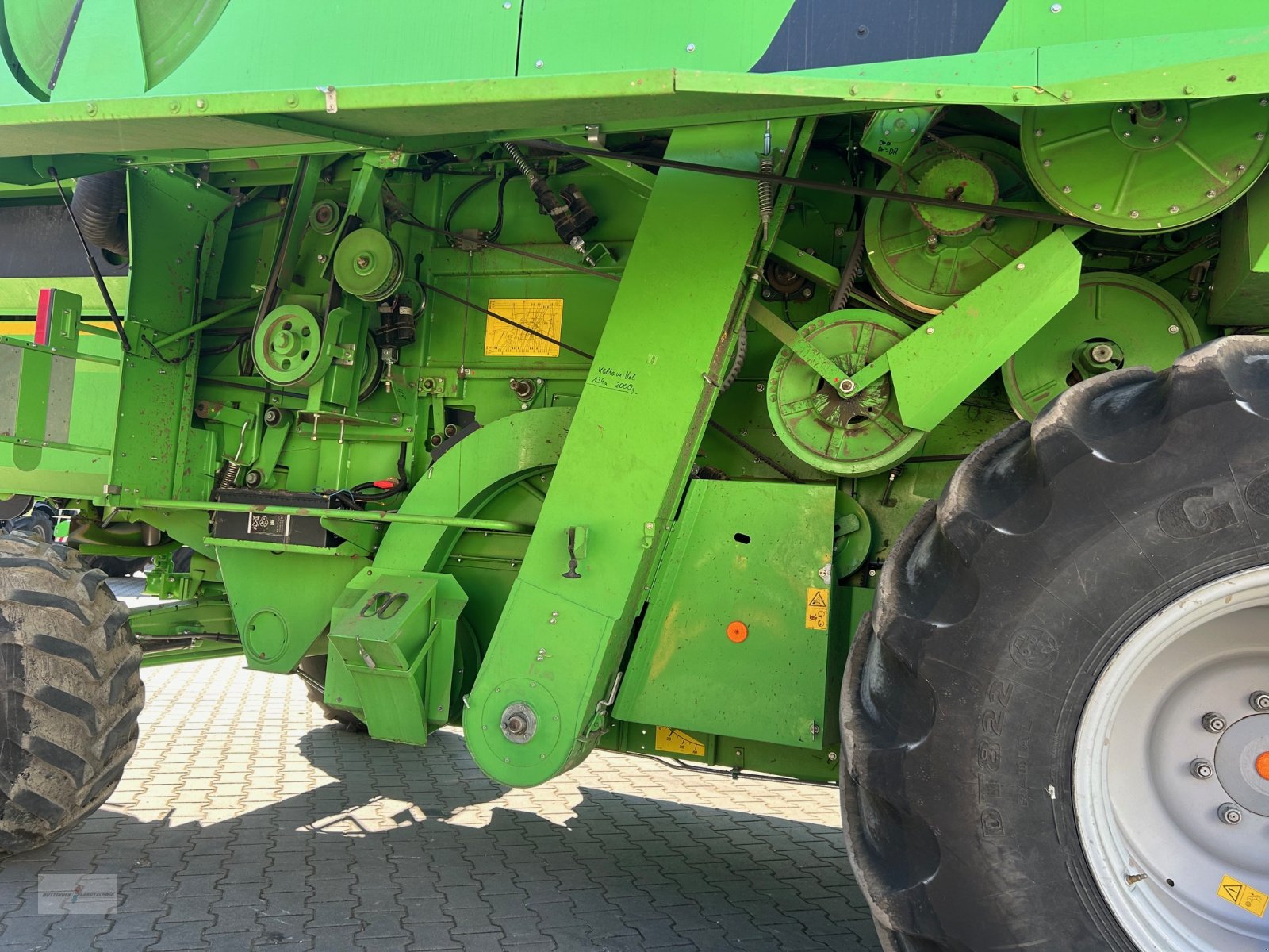 Mähdrescher des Typs Deutz-Fahr Topliner 5690 HTS, Gebrauchtmaschine in Treuchtlingen (Bild 14)