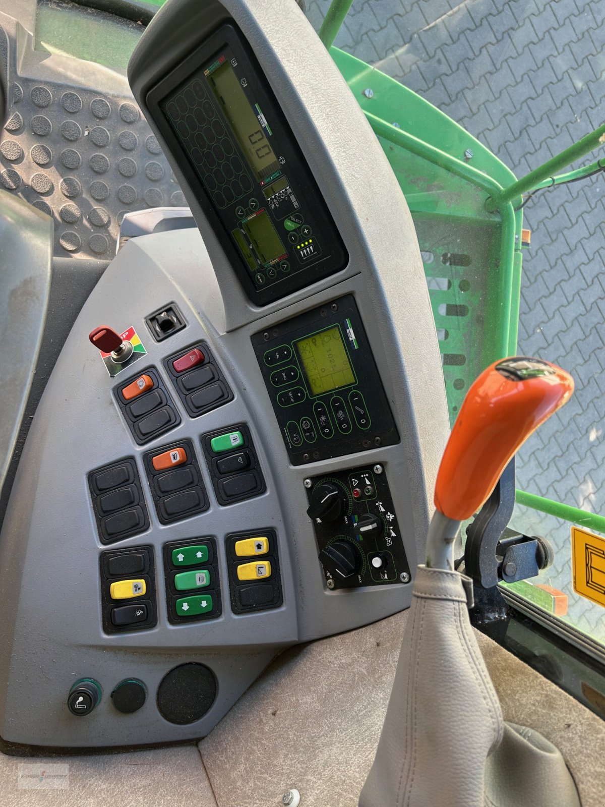 Mähdrescher des Typs Deutz-Fahr Topliner 5690 HTS, Gebrauchtmaschine in Treuchtlingen (Bild 17)