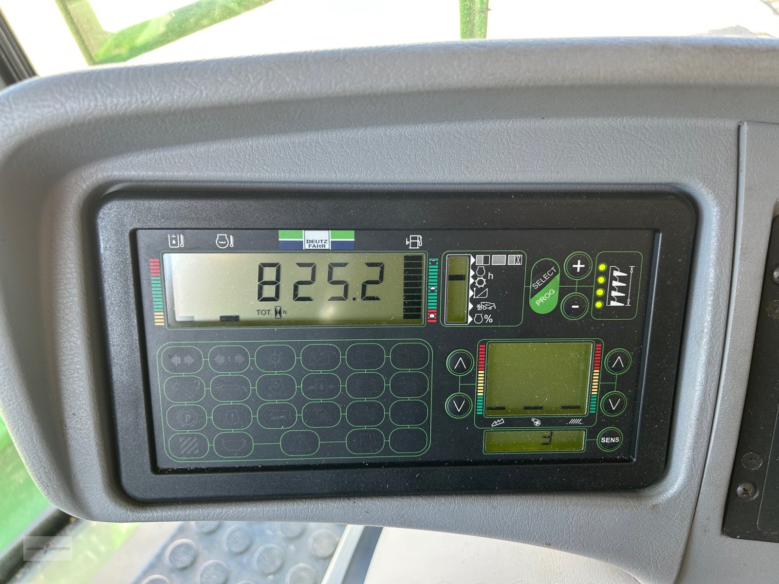 Mähdrescher des Typs Deutz-Fahr Topliner 5690 HTS, Gebrauchtmaschine in Treuchtlingen (Bild 20)