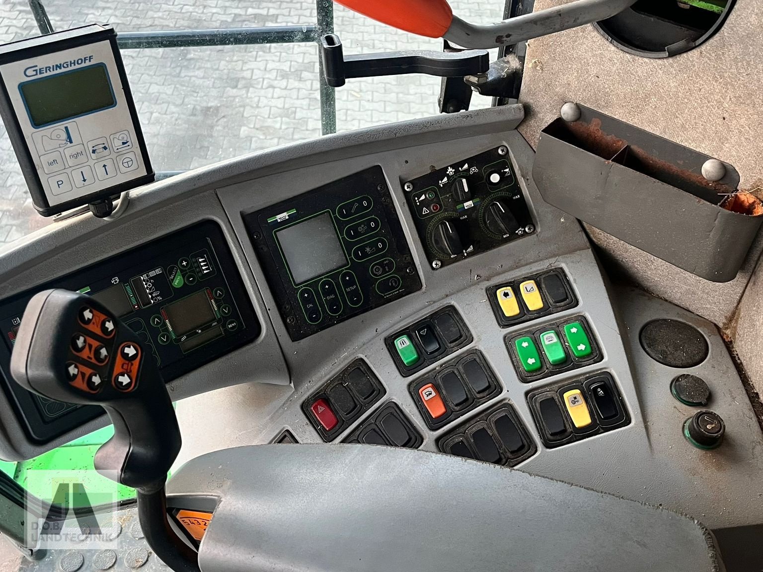 Mähdrescher of the type Deutz-Fahr Topliner 6095 HTS, Gebrauchtmaschine in Regensburg (Picture 26)