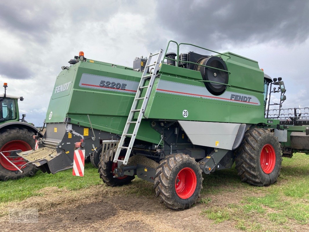 Mähdrescher tip Fendt 5220 E Mähdrescher mit Vario BISO VX 550, Gebrauchtmaschine in Karstädt (Poză 2)