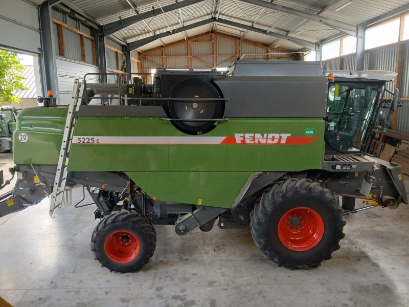 Mähdrescher tipa Fendt 5225 E, Gebrauchtmaschine u Heilbronn (Slika 1)