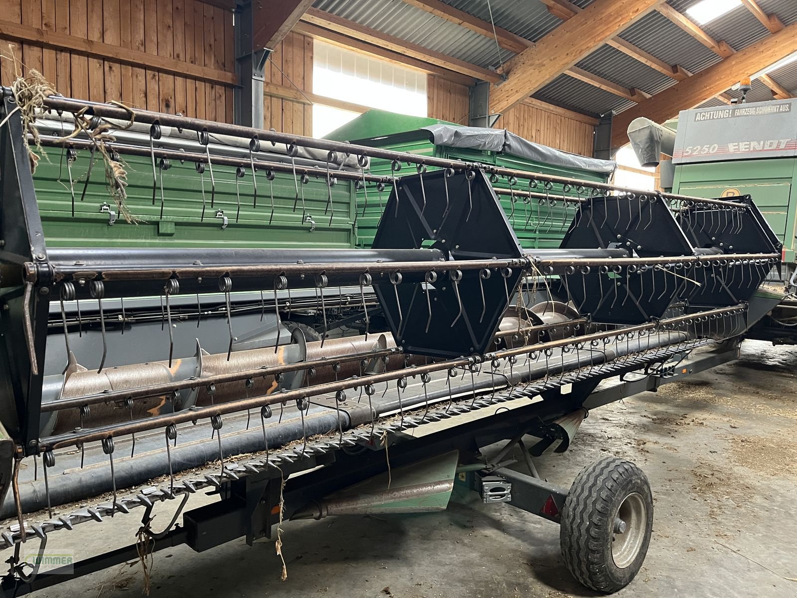 Mähdrescher типа Fendt 5250 Auto-Level ALLRAD (Gebrauchter Mähdrescher), Gebrauchtmaschine в Kematen (Фотография 17)