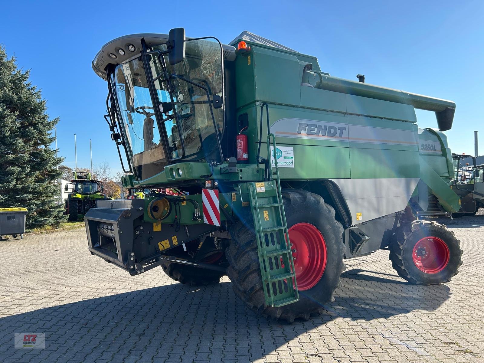 Mähdrescher des Typs Fendt 5250 L, Gebrauchtmaschine in Hartmannsdorf (Bild 8)