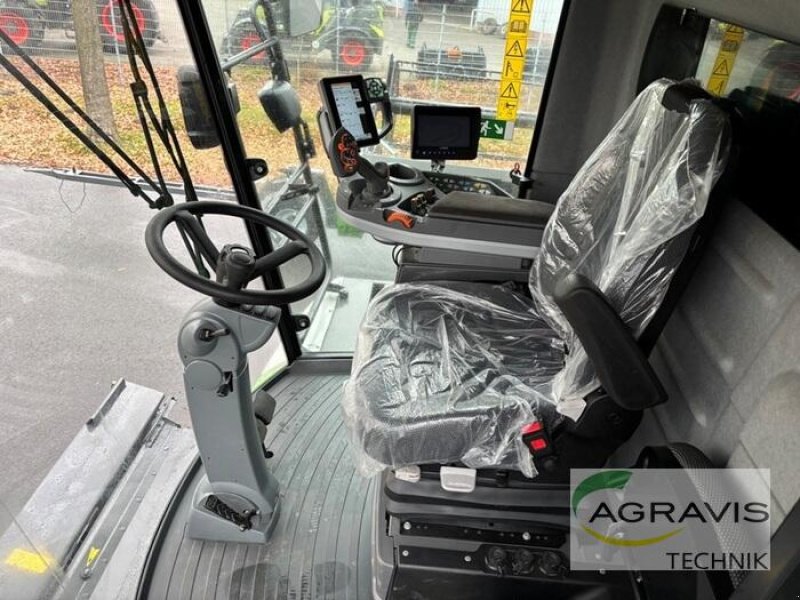 Mähdrescher des Typs Fendt 5255 LMCS + PF 5,40 m + TW, Gebrauchtmaschine in Meppen (Bild 11)