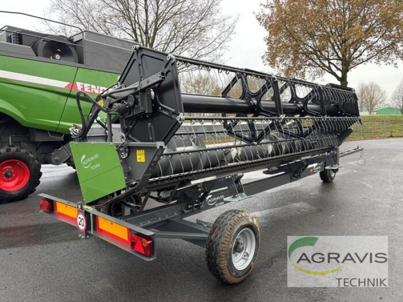Mähdrescher des Typs Fendt 5255 LMCS + PF 5,40 m + TW, Gebrauchtmaschine in Meppen (Bild 17)