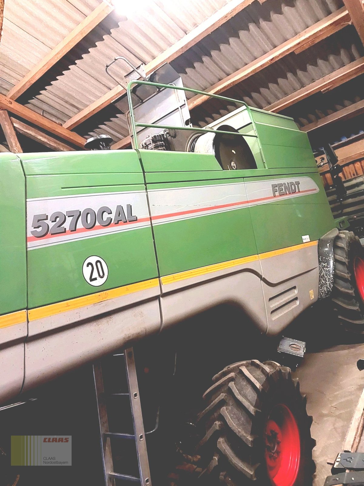 Mähdrescher Türe ait Fendt 5270 CAL inkl. Powerflow 6,15m RAPS, Gebrauchtmaschine içinde Altenstadt a.d. Waldnaab (resim 3)