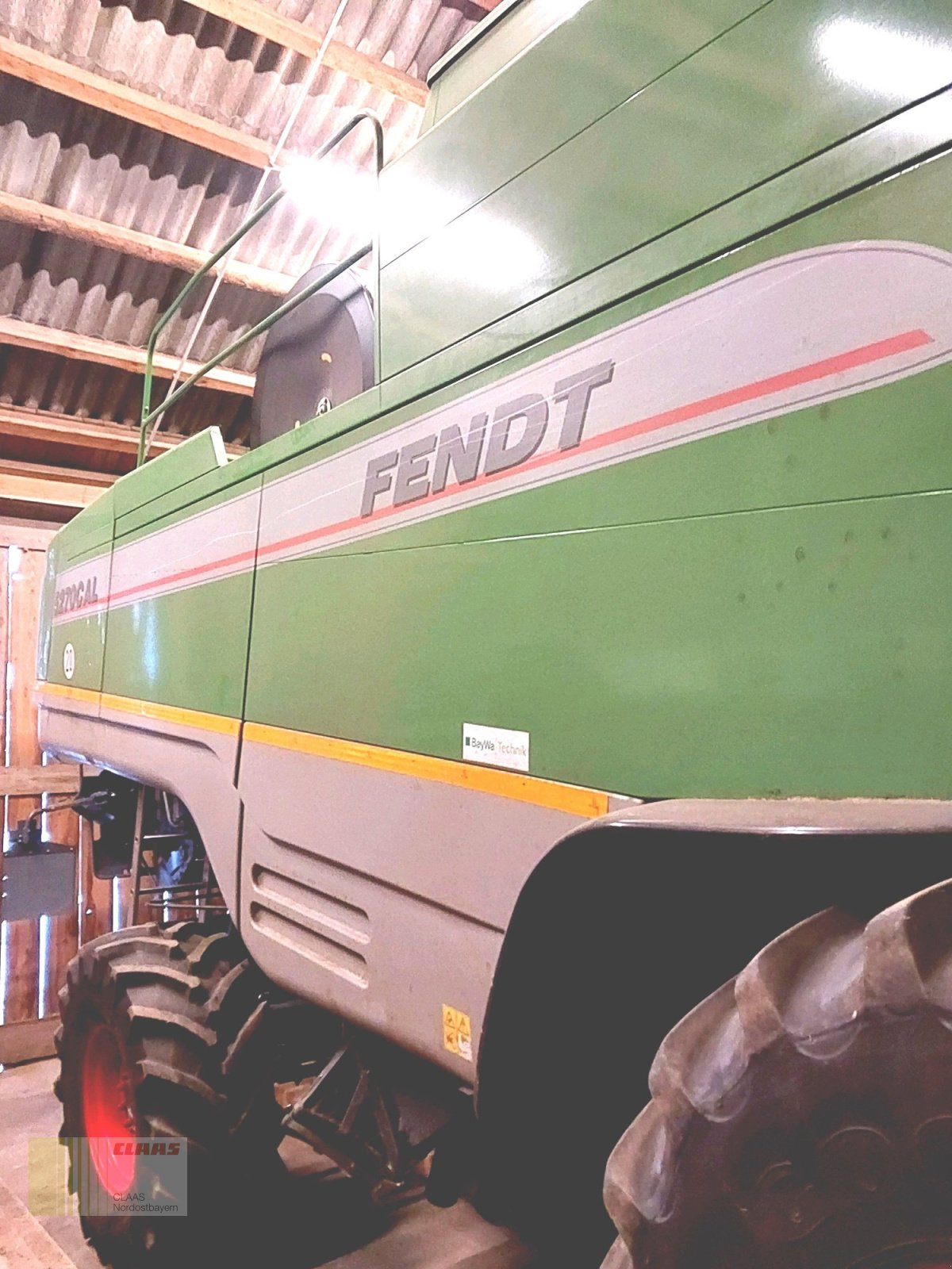 Mähdrescher Türe ait Fendt 5270 CAL inkl. Powerflow 6,15m RAPS, Gebrauchtmaschine içinde Altenstadt a.d. Waldnaab (resim 4)