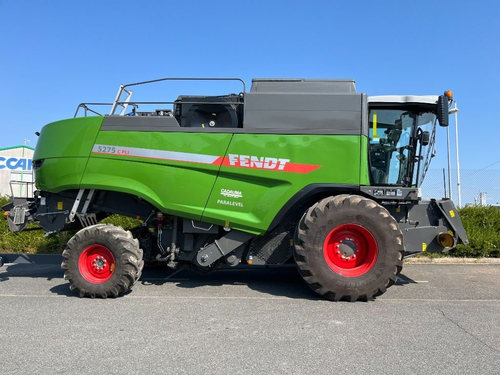 Mähdrescher of the type Fendt 5275 C PLI, Gebrauchtmaschine in Calmont (Picture 1)