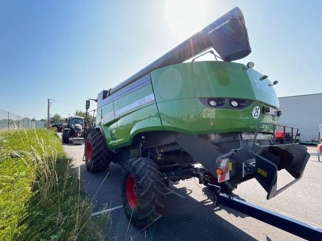 Mähdrescher of the type Fendt 5275 C PLI, Gebrauchtmaschine in Calmont (Picture 7)