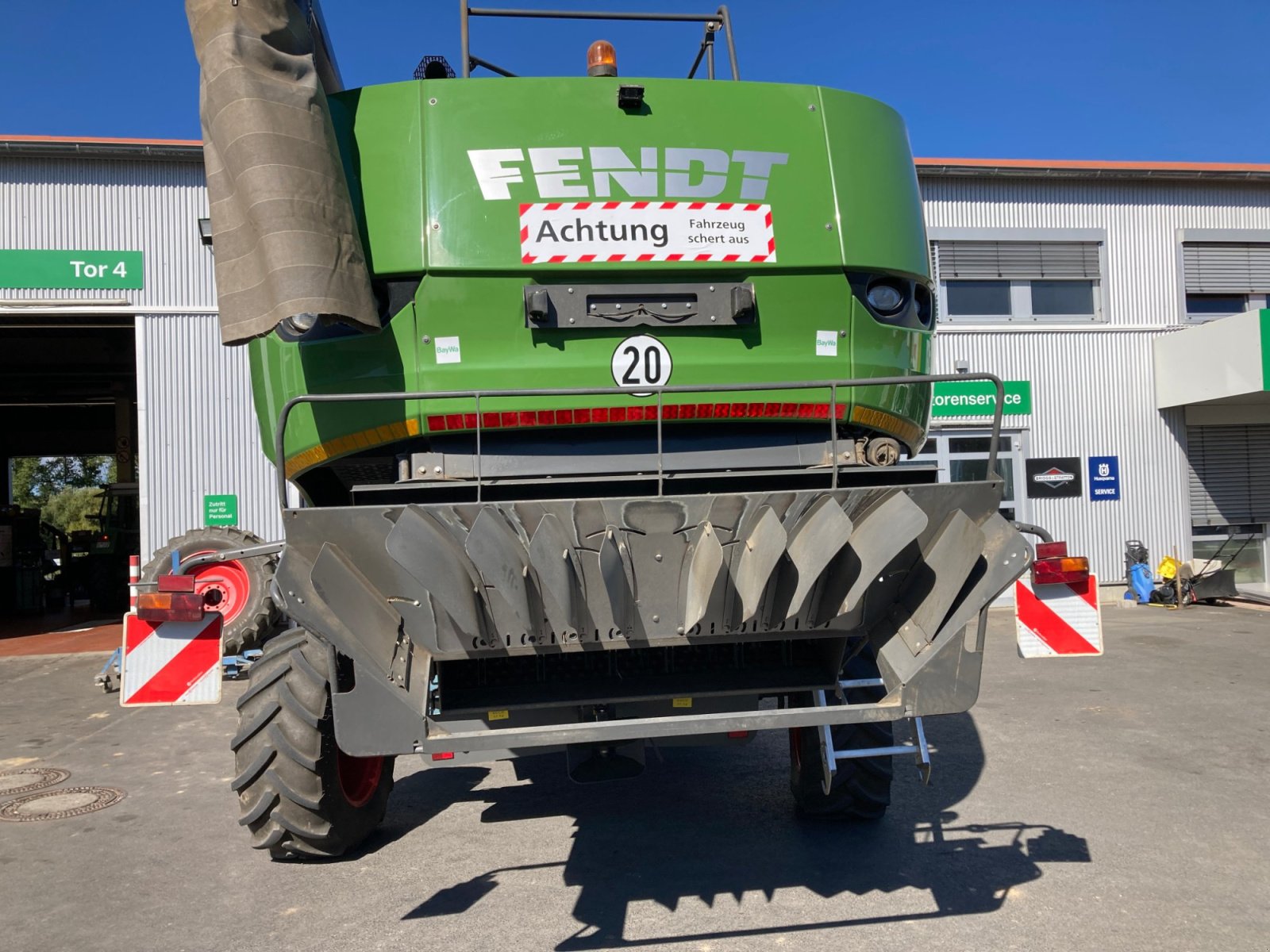 Mähdrescher des Typs Fendt 5275 C, Gebrauchtmaschine in Wülfershausen an der Saale (Bild 7)