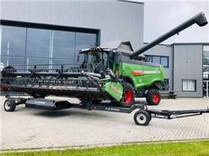 Mähdrescher of the type Fendt 5275C PL parallel Combine Maaidorser, Gebrauchtmaschine in Marknesse (Picture 1)