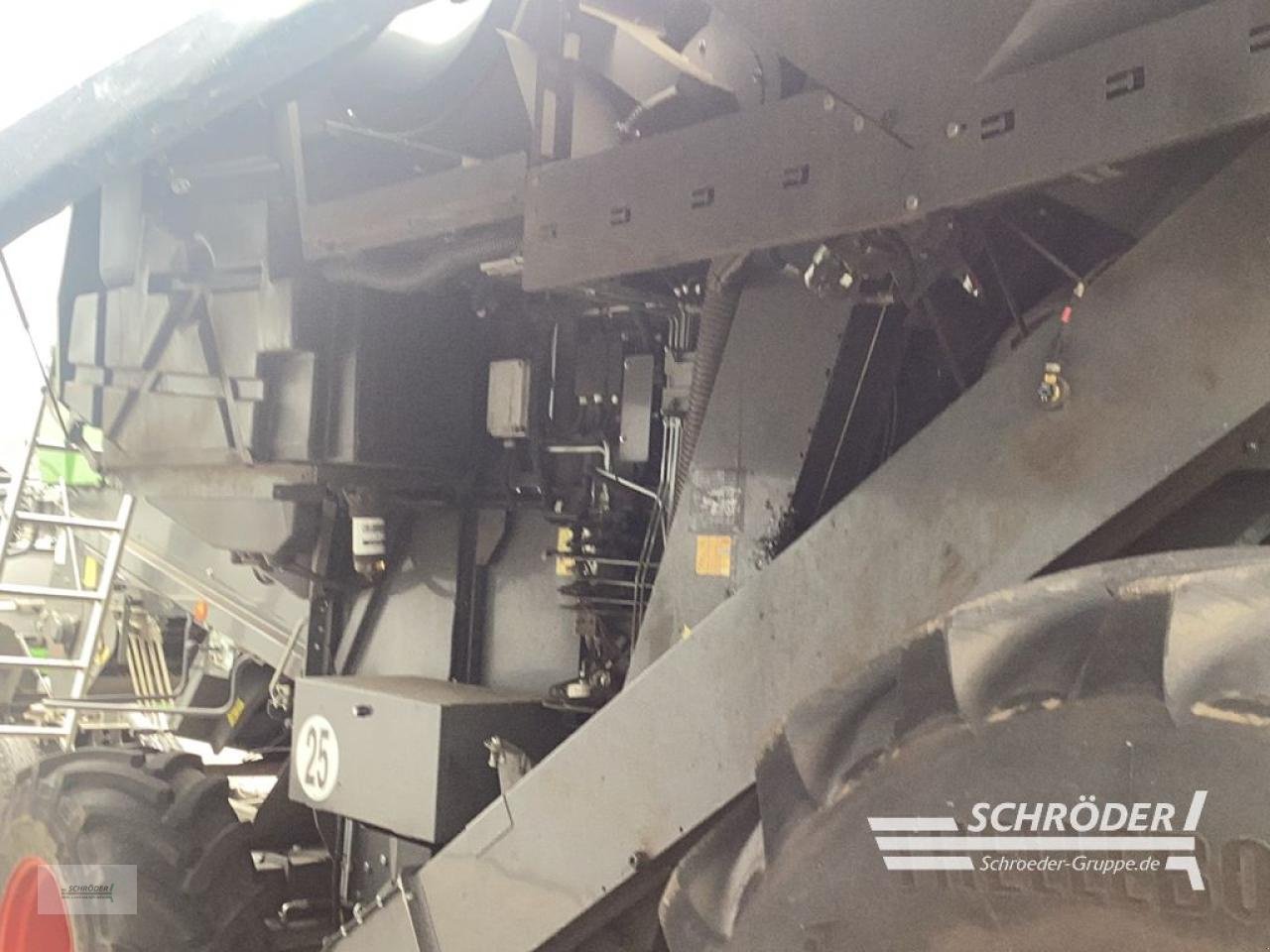 Mähdrescher des Typs Fendt 6275 L - NUR 252 TROMMELSTUNDEN !, Gebrauchtmaschine in Lastrup (Bild 24)