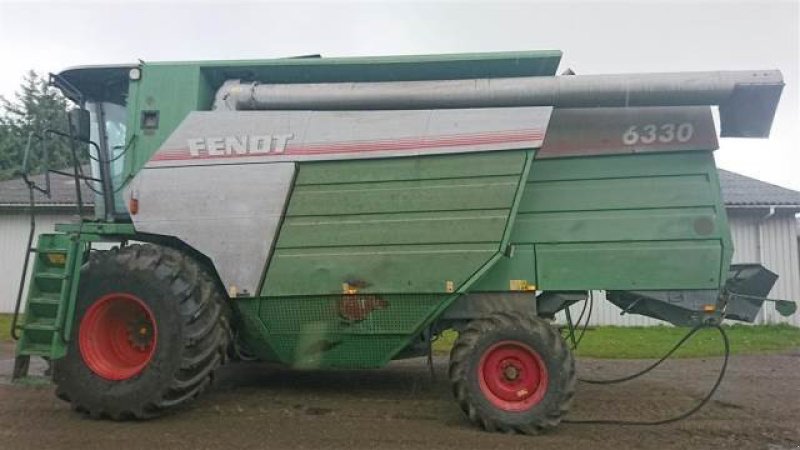 Mähdrescher del tipo Fendt 6330, Gebrauchtmaschine In Hemmet (Immagine 2)