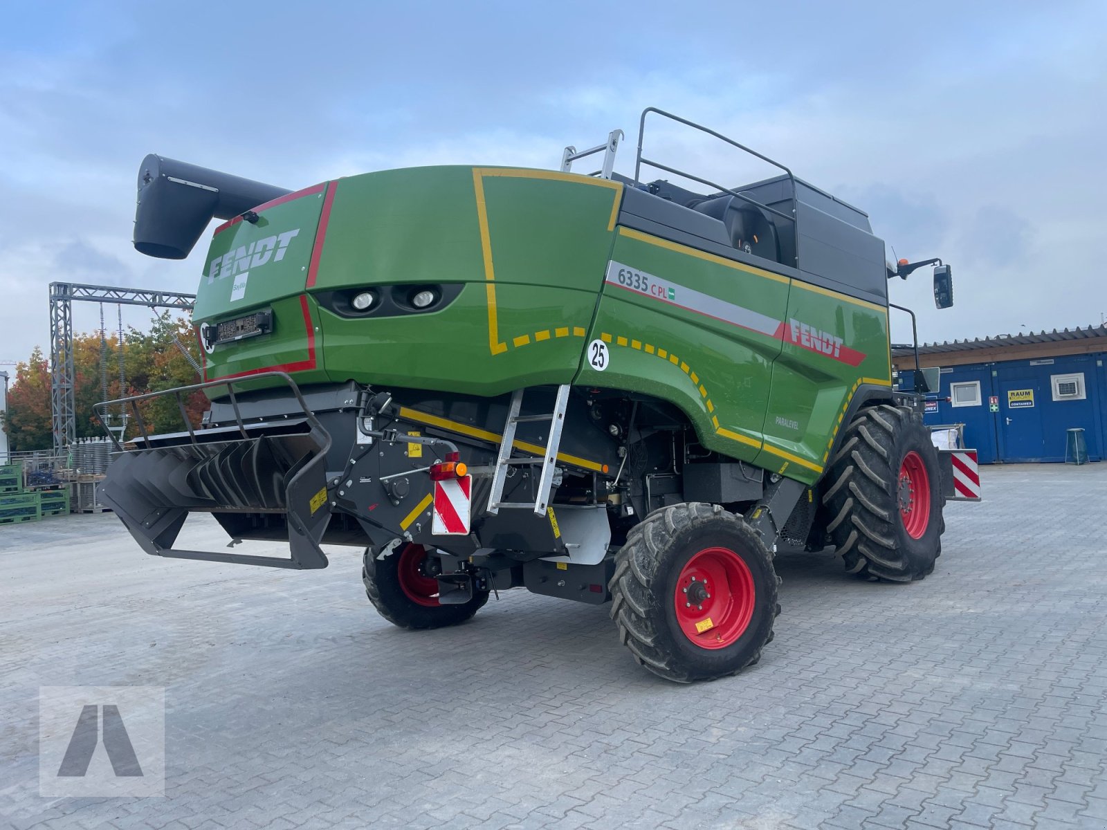 Mähdrescher des Typs Fendt 6335 C  PL, Gebrauchtmaschine in Eggenfelden (Bild 7)