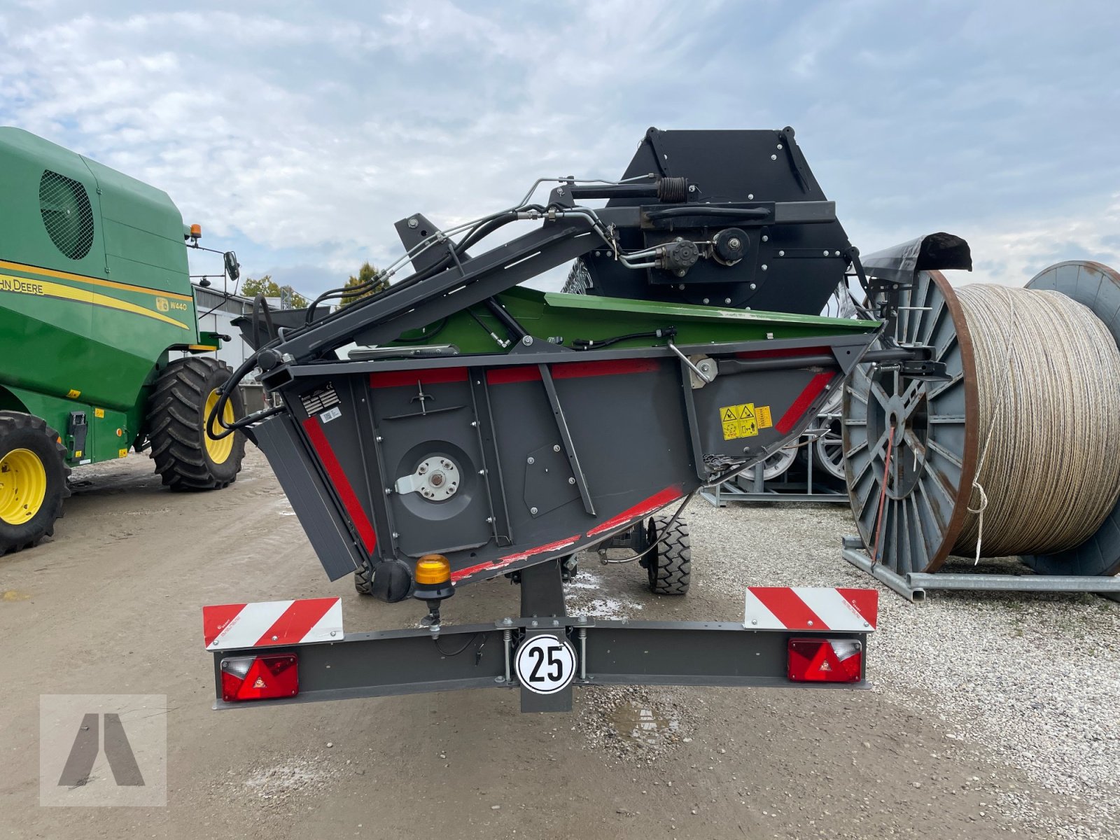 Mähdrescher des Typs Fendt 6335 C  PL, Gebrauchtmaschine in Eggenfelden (Bild 21)