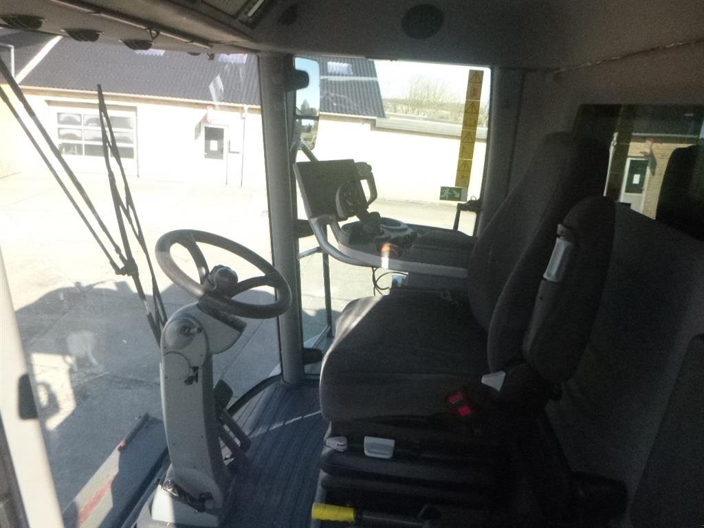 Mähdrescher of the type Fendt 6335 C SAMME MODEL SOM MF 7370 BETA, Gebrauchtmaschine in Skive (Picture 11)