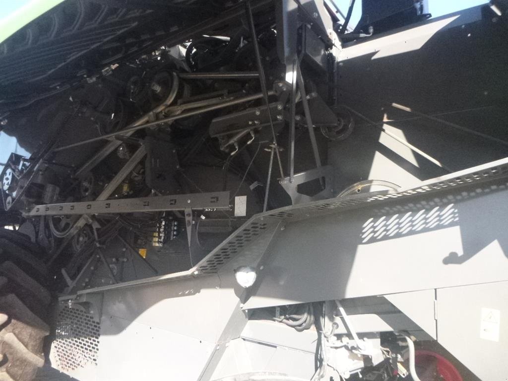 Mähdrescher of the type Fendt 6335 C SAMME MODEL SOM MF 7370 BETA, Gebrauchtmaschine in Skive (Picture 12)