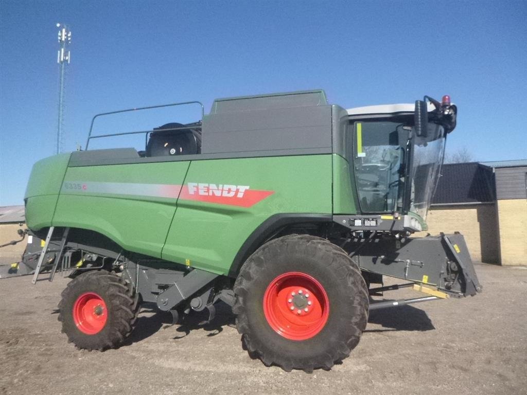 Mähdrescher of the type Fendt 6335 C SAMME MODEL SOM MF 7370 BETA, Gebrauchtmaschine in Skive (Picture 10)