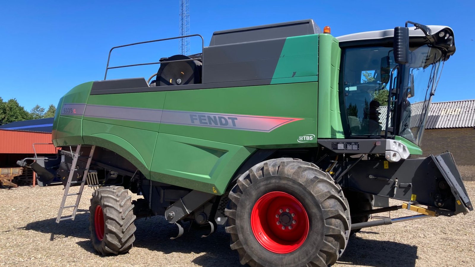 Mähdrescher del tipo Fendt 6335 C, Gebrauchtmaschine In Skive (Immagine 2)