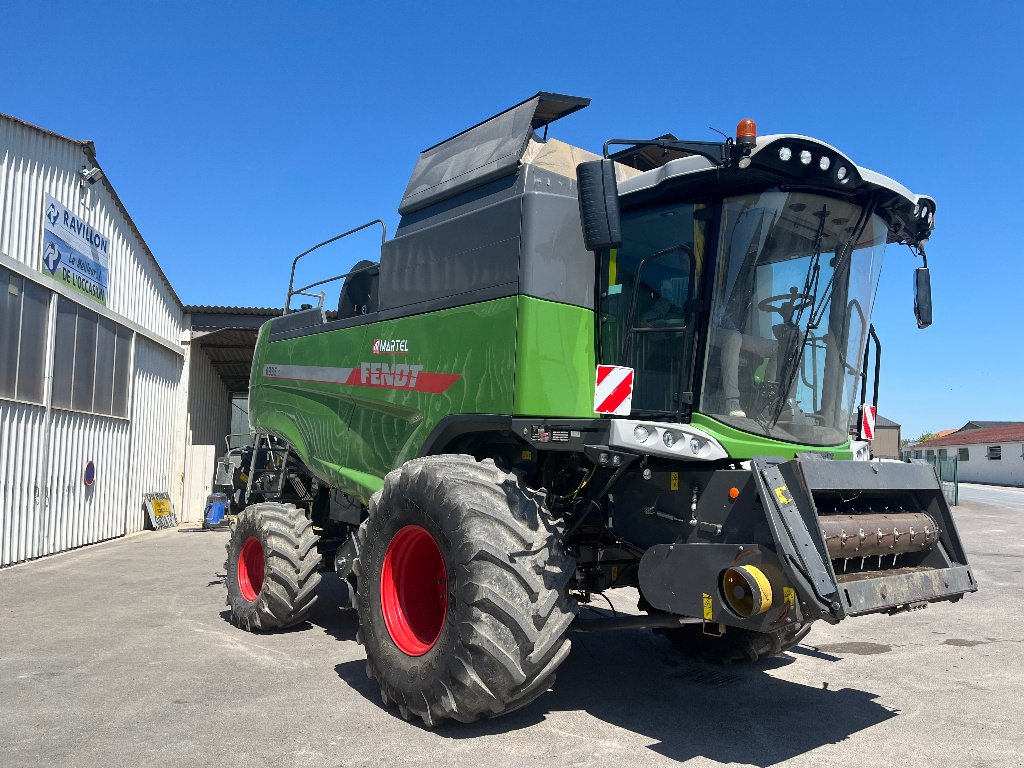 Mähdrescher del tipo Fendt 6335 C, Gebrauchtmaschine In VERT TOULON (Immagine 9)