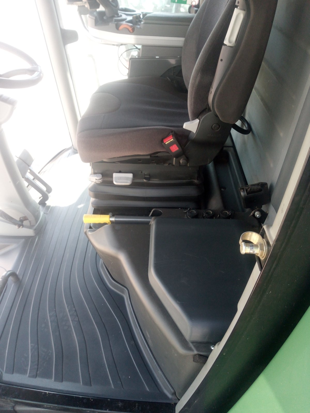 Mähdrescher des Typs Fendt 6335 C, Gebrauchtmaschine in Orţişoara (Bild 7)