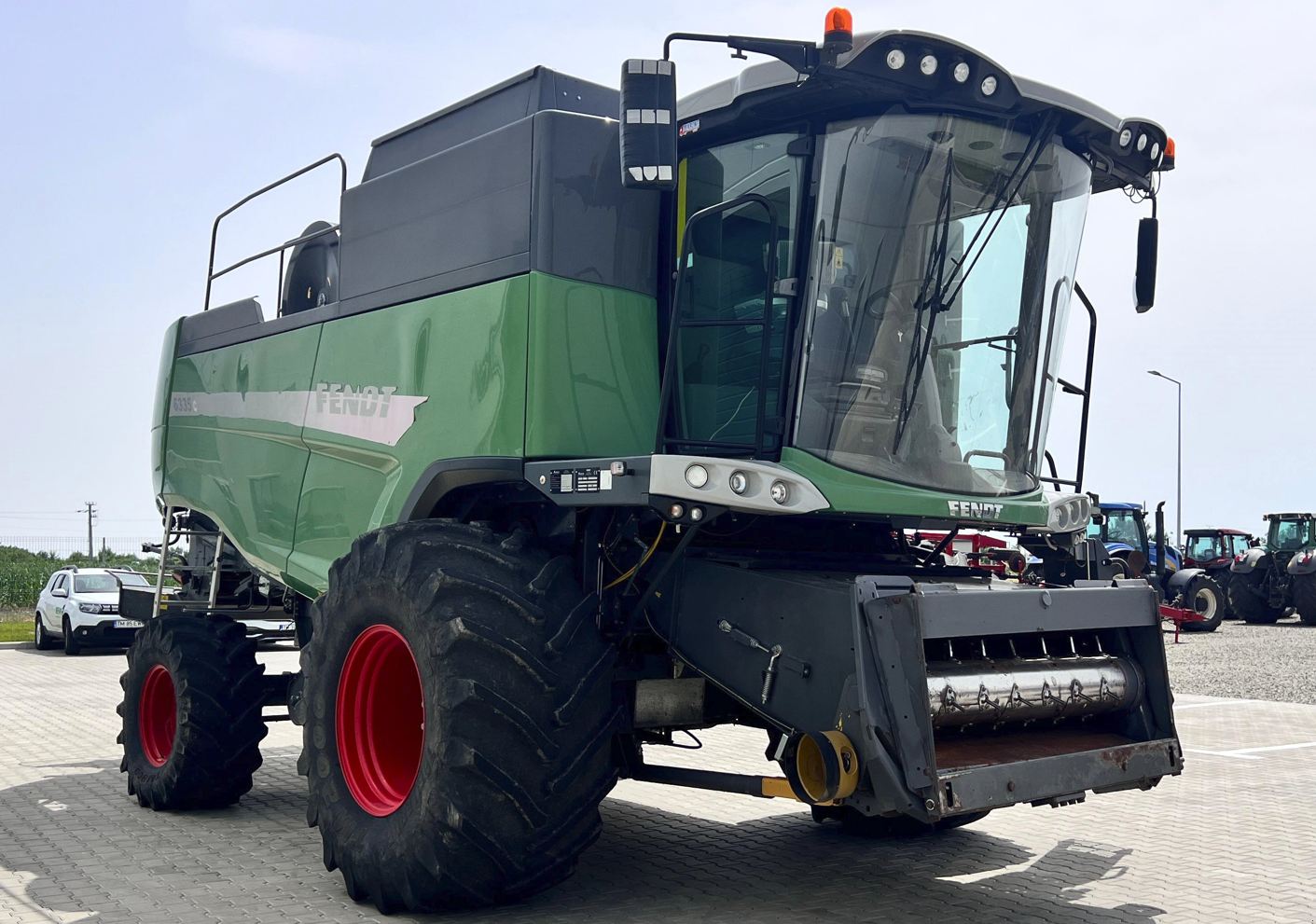 Mähdrescher des Typs Fendt 6335 C, Gebrauchtmaschine in Orţişoara (Bild 1)