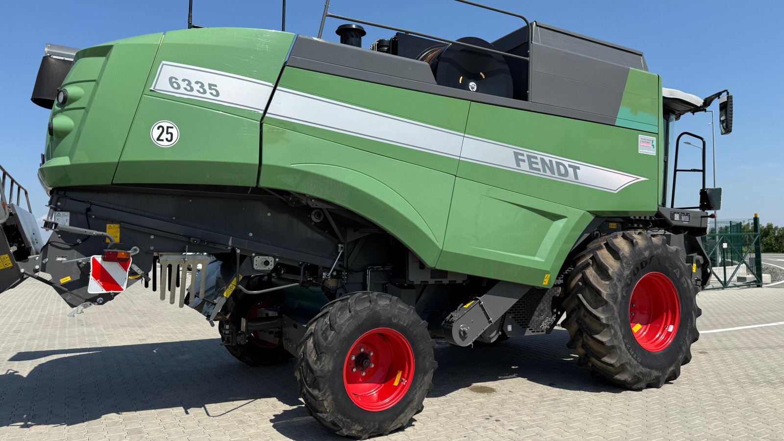 Mähdrescher Türe ait Fendt 6335 C, Gebrauchtmaschine içinde Orţişoara (resim 5)