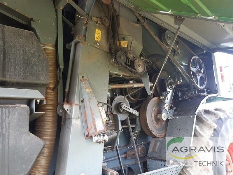 Mähdrescher del tipo Fendt 8300, Gebrauchtmaschine In Walsrode (Immagine 9)