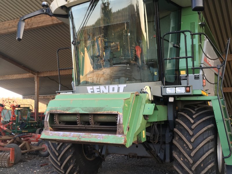 Mähdrescher des Typs Fendt 8350, Gebrauchtmaschine in Reichmannsdorf (Bild 1)