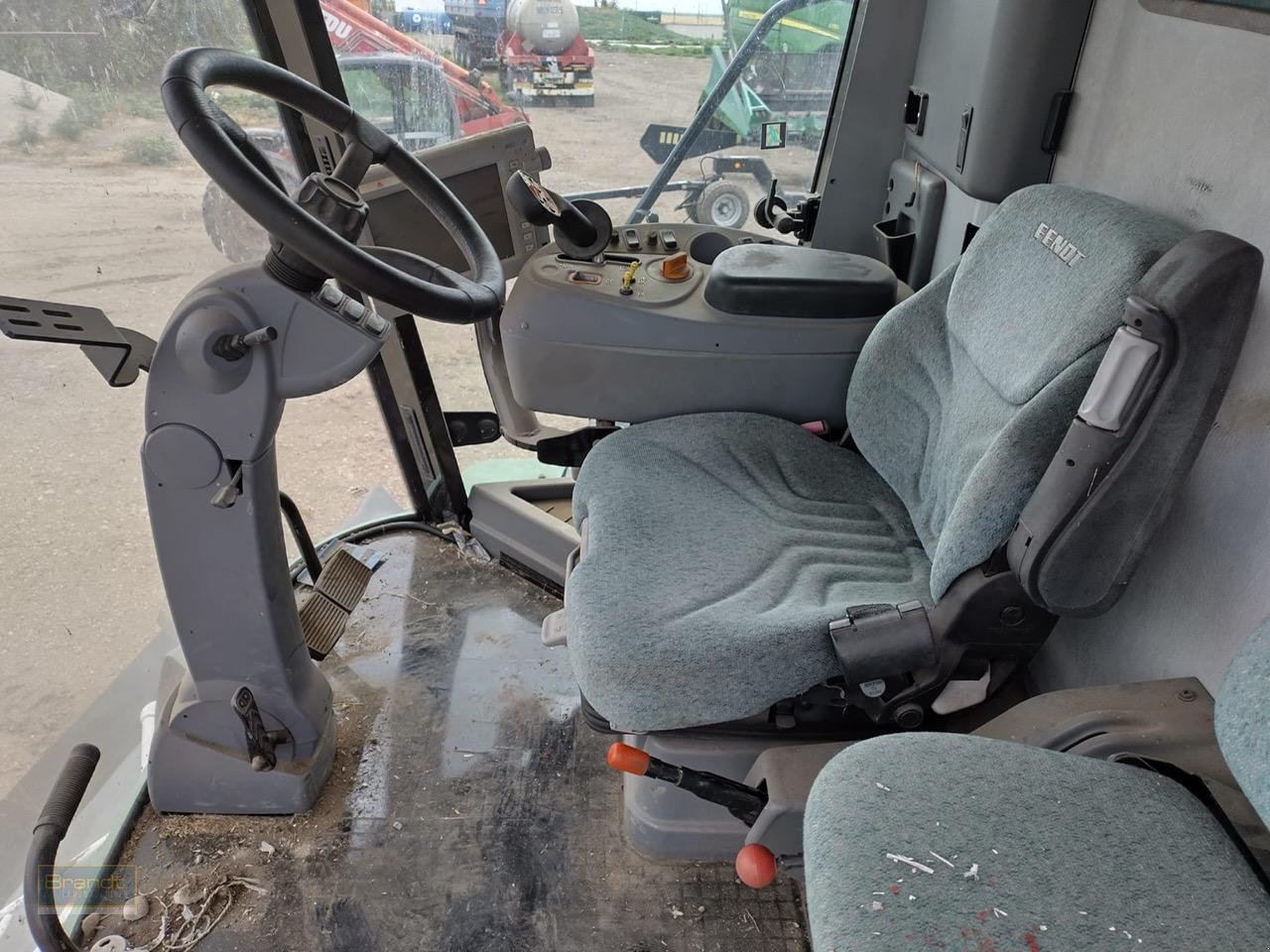 Mähdrescher tip Fendt 9460 R, Gebrauchtmaschine in Oyten (Poză 5)