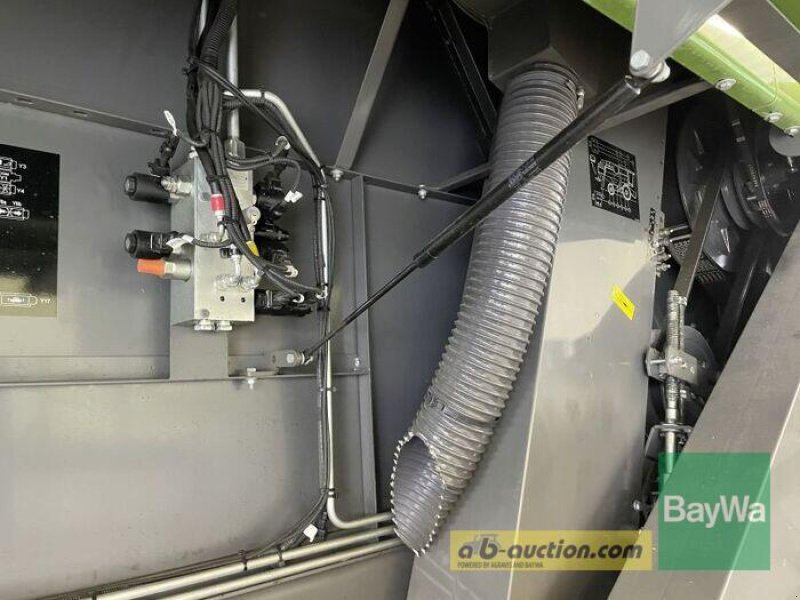 Mähdrescher del tipo Fendt CORUS 526 MCS GEN1 BAYERNPAKET, Gebrauchtmaschine In Bamberg (Immagine 20)