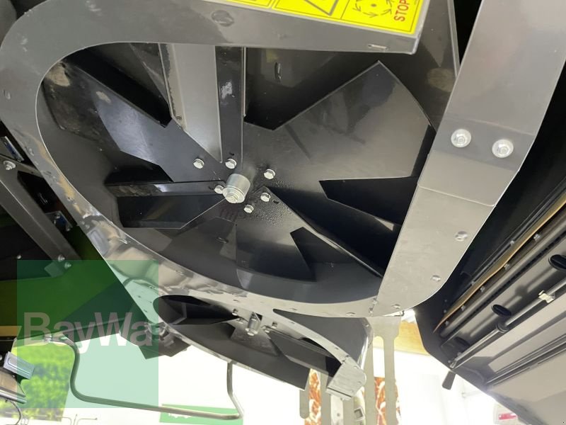 Mähdrescher des Typs Fendt CORUS 526 MCS GEN1 BAYERNPAKET, Gebrauchtmaschine in Bamberg (Bild 9)