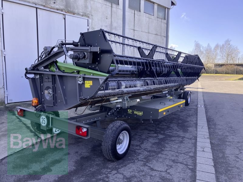 Mähdrescher van het type Fendt CORUS 526 MCS GEN1, Gebrauchtmaschine in Wurzen (Foto 22)