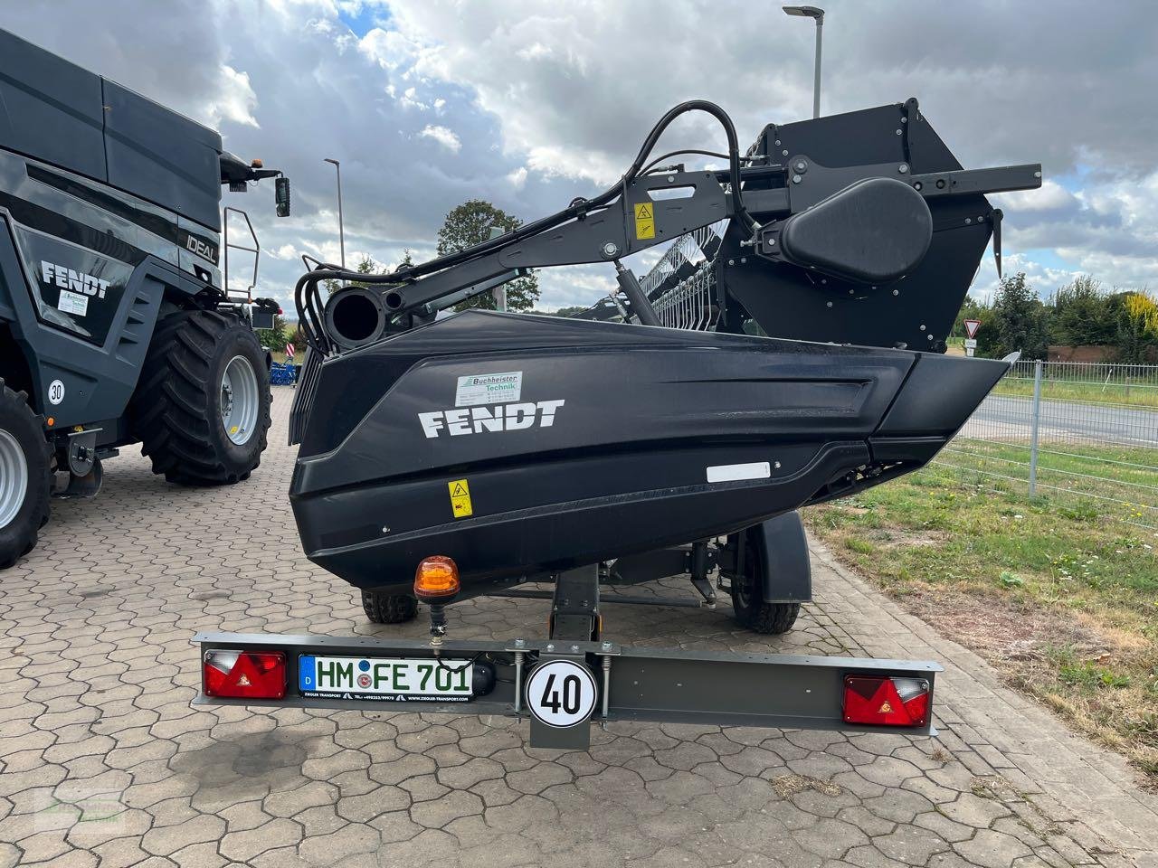 Mähdrescher of the type Fendt Ideal 7 ParaLevel Gen3, Neumaschine in Coppenbruegge (Picture 11)