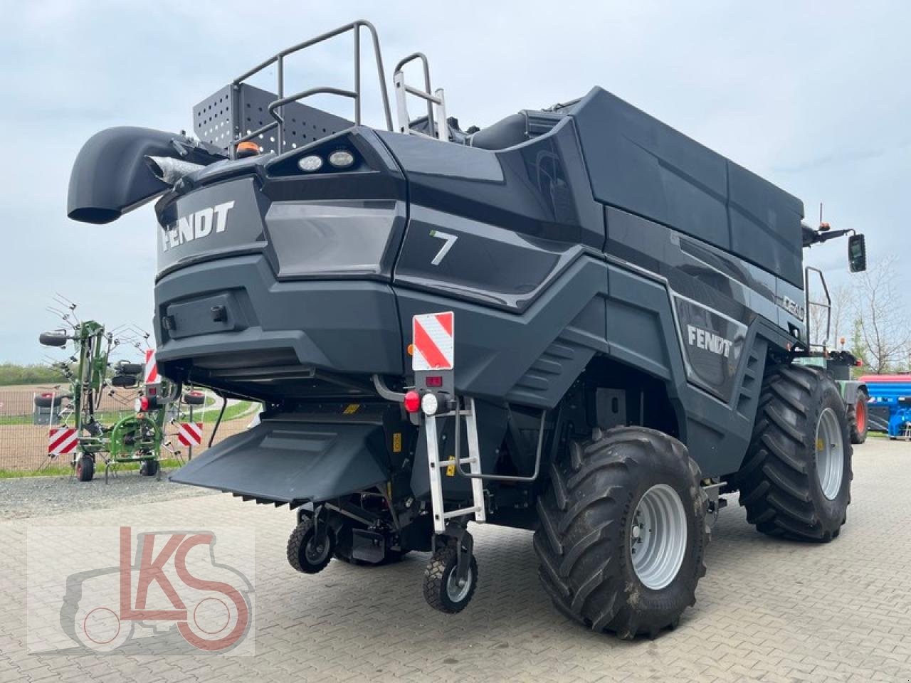 Mähdrescher del tipo Fendt IDEAL 7, Neumaschine In Starkenberg (Immagine 3)