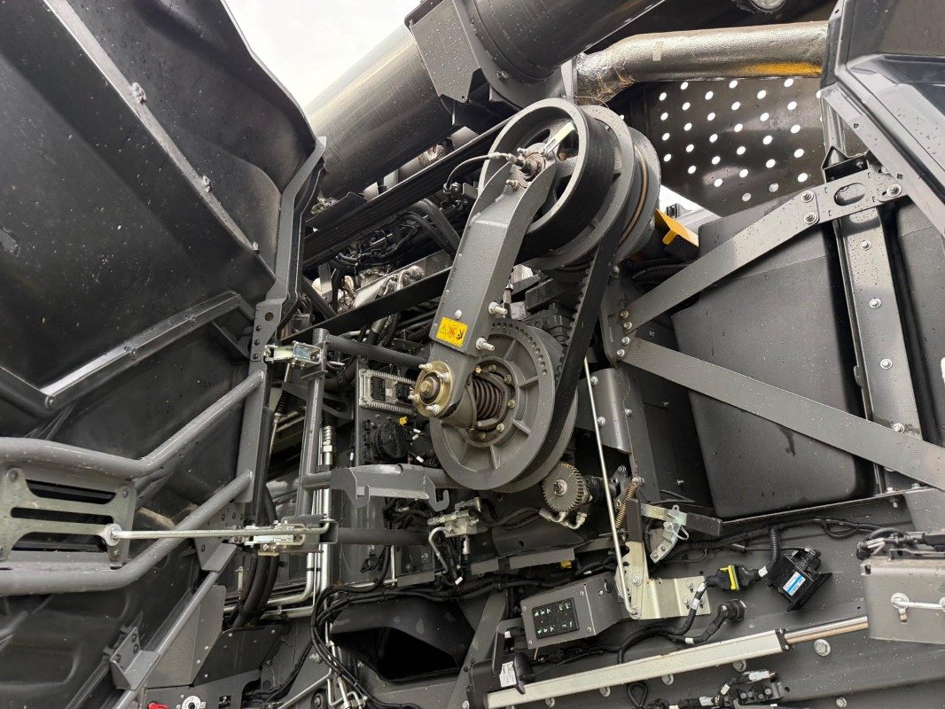 Mähdrescher des Typs Fendt IDEAL 7T + PowerFlow 9,20, Gebrauchtmaschine in Bützow (Bild 9)