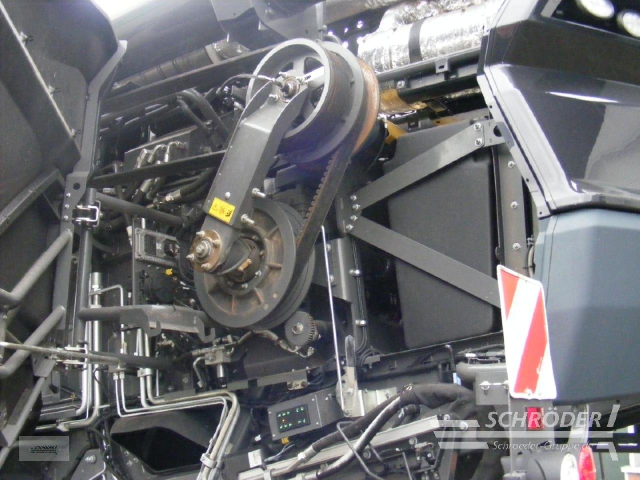 Mähdrescher des Typs Fendt IDEAL 8, Neumaschine in Penzlin (Bild 11)