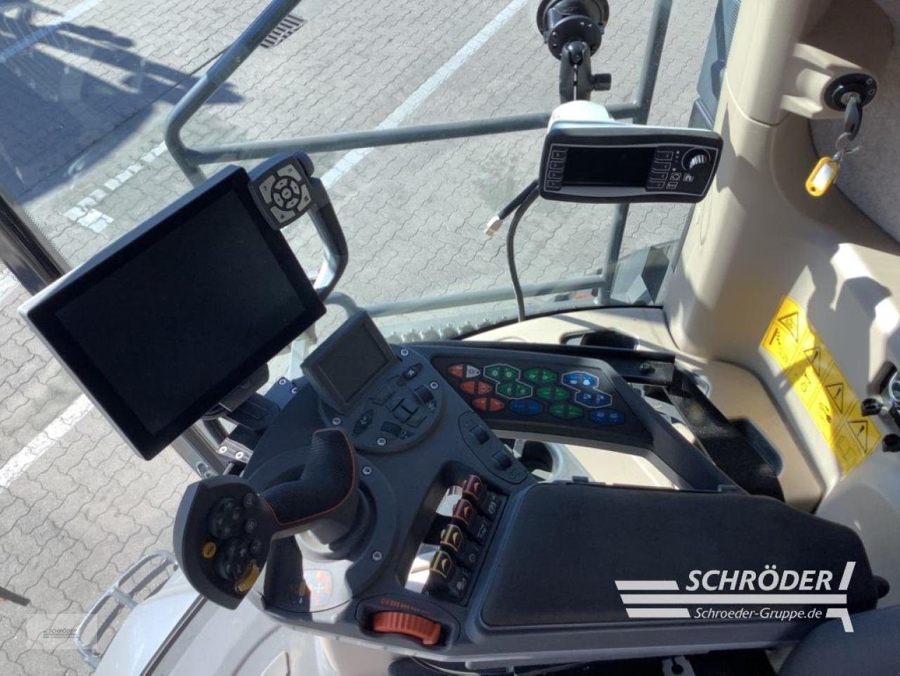 Mähdrescher van het type Fendt IDEAL 9 T+GERINGHOFF 10,65M+SWW ZIEGLER, Neumaschine in Völkersen (Foto 7)