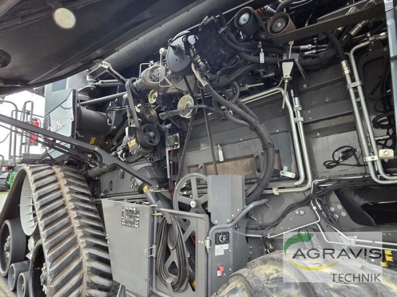 Mähdrescher типа Fendt IDEAL 9 T, Gebrauchtmaschine в Calbe / Saale (Фотография 15)