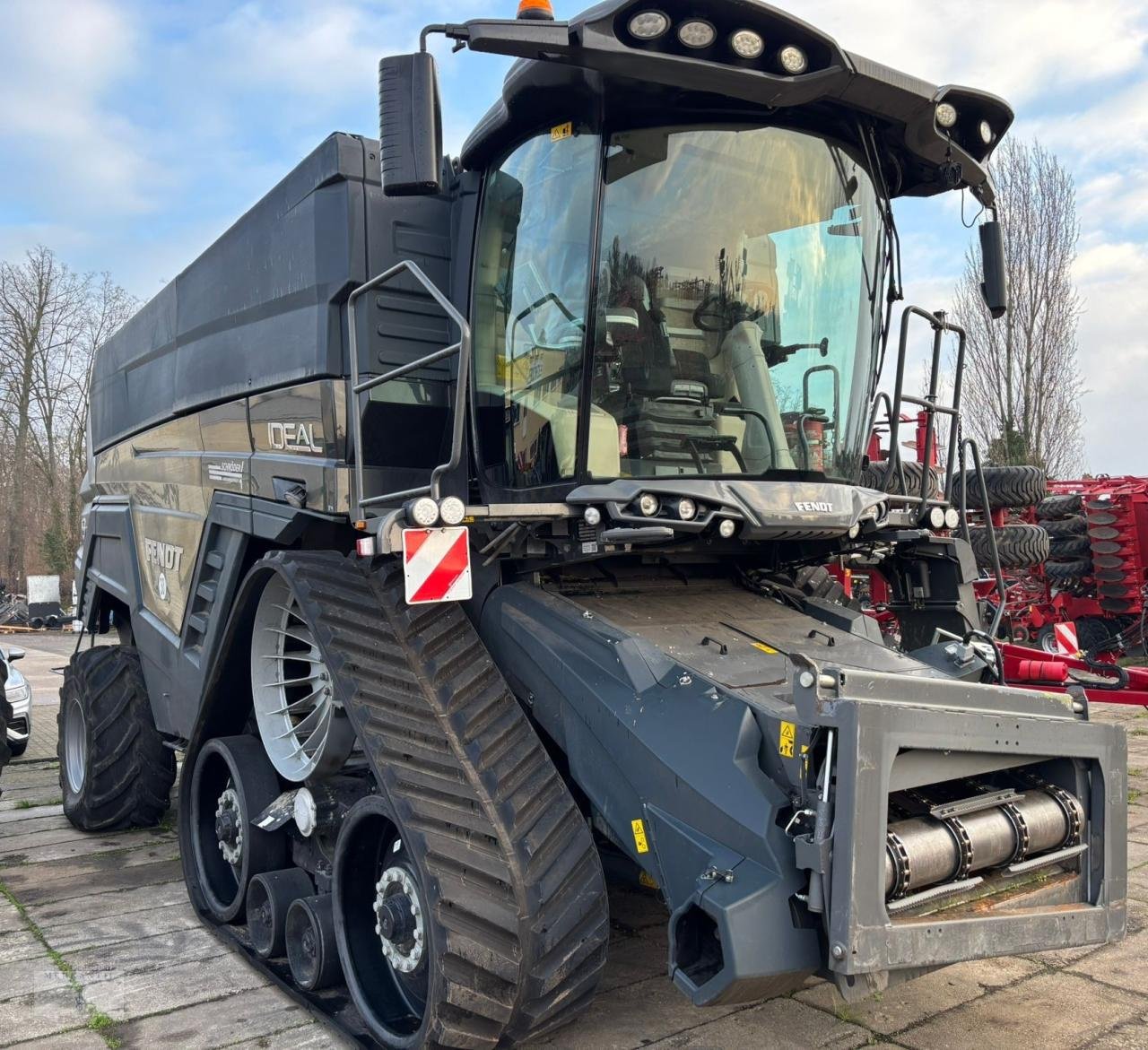 Mähdrescher des Typs Fendt IDEAL 9T, Gebrauchtmaschine in Pragsdorf (Bild 2)