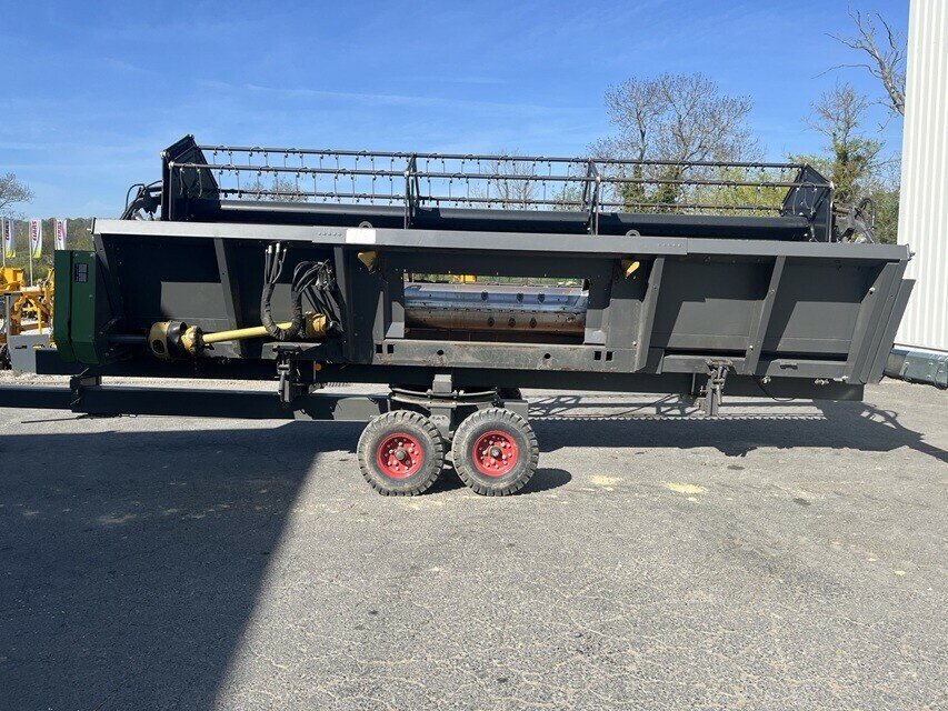 Mähdrescher za tip Fendt MOISSONNEUSE BATTEUSE 5275 C P, Gebrauchtmaschine u Feurs (Slika 10)