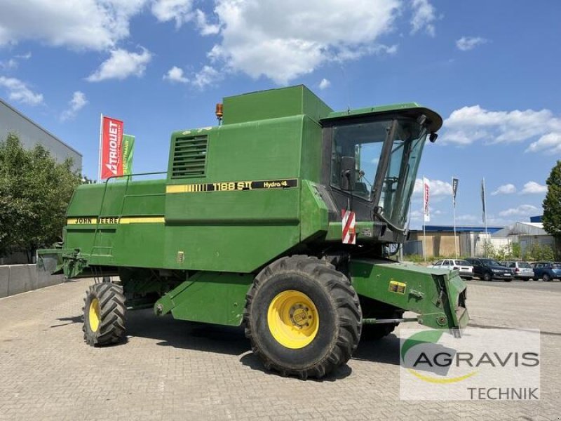 Mähdrescher of the type John Deere 1188 HYDRO 4, Gebrauchtmaschine in Alpen (Picture 3)