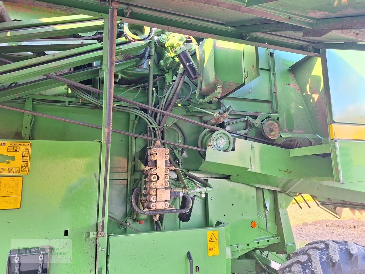 Mähdrescher Türe ait John Deere 2054, Gebrauchtmaschine içinde Herzogenburg (resim 15)
