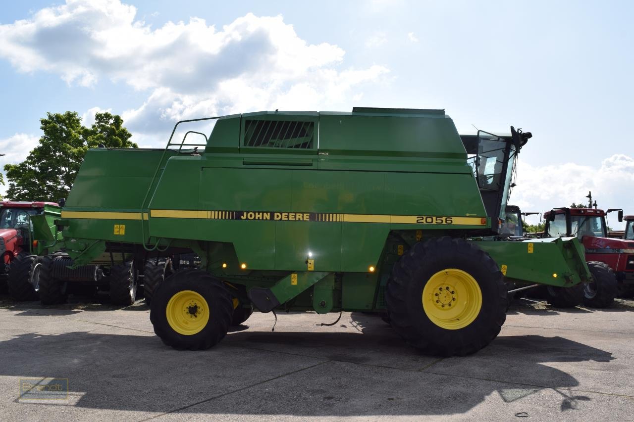Mähdrescher du type John Deere 2056, Gebrauchtmaschine en Oyten (Photo 1)