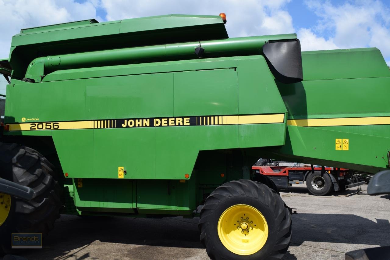 Mähdrescher du type John Deere 2056, Gebrauchtmaschine en Oyten (Photo 7)