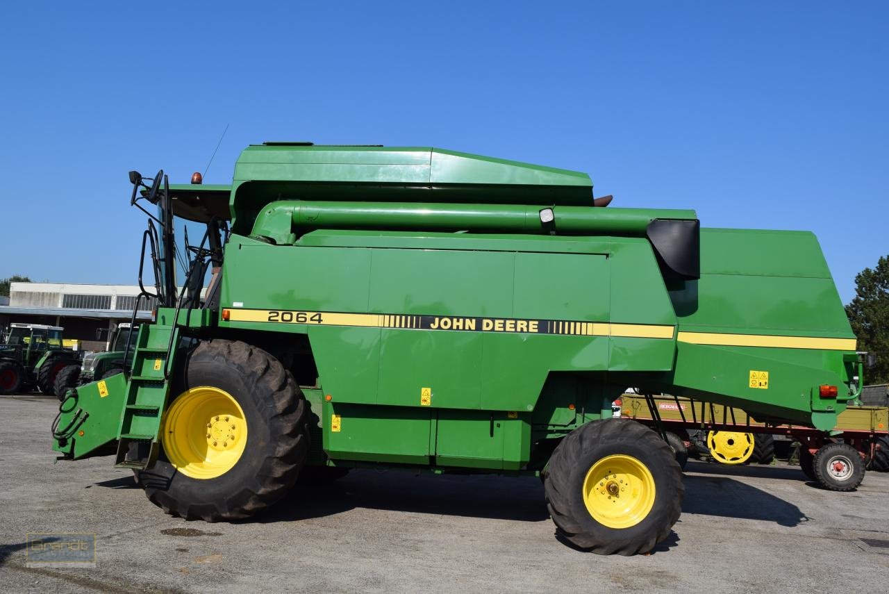 Mähdrescher Türe ait John Deere 2064, Gebrauchtmaschine içinde Oyten (resim 3)