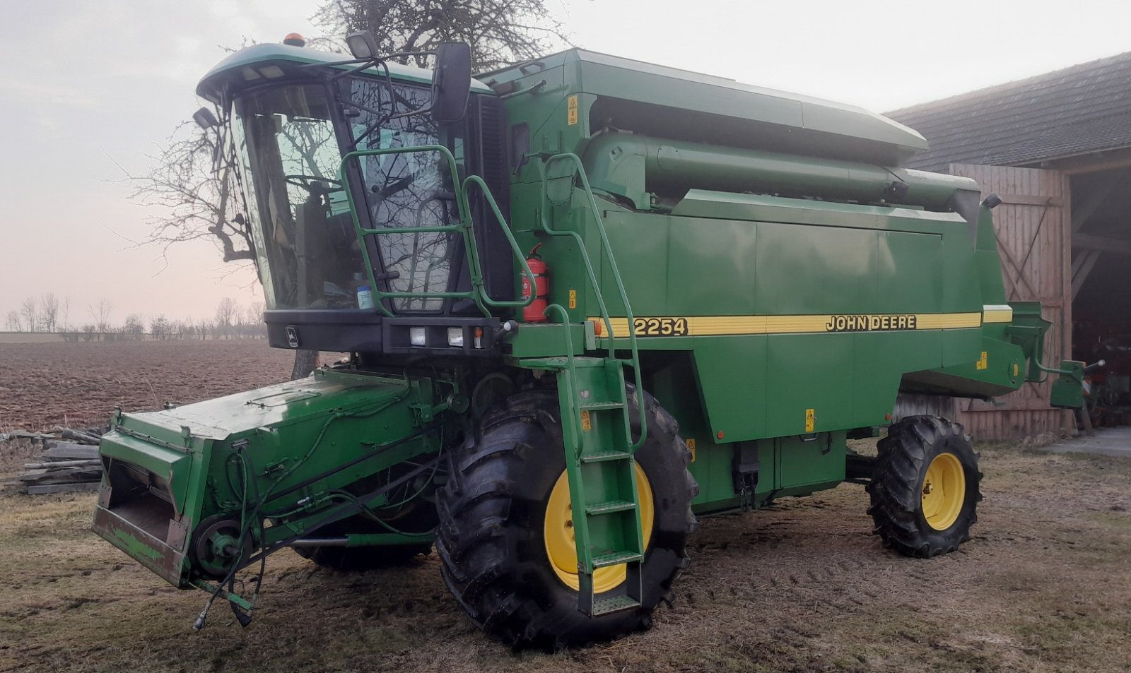 Mähdrescher типа John Deere 2254, Gebrauchtmaschine в Luden (Фотография 1)
