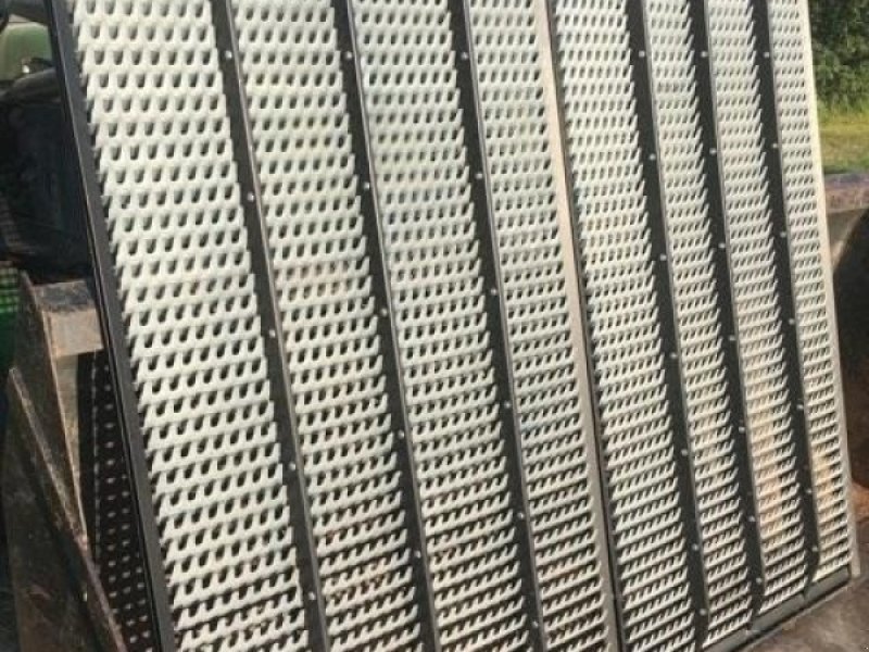 Mähdrescher des Typs John Deere 2264 2 nye oversold Demo, Gebrauchtmaschine in Mern (Bild 1)