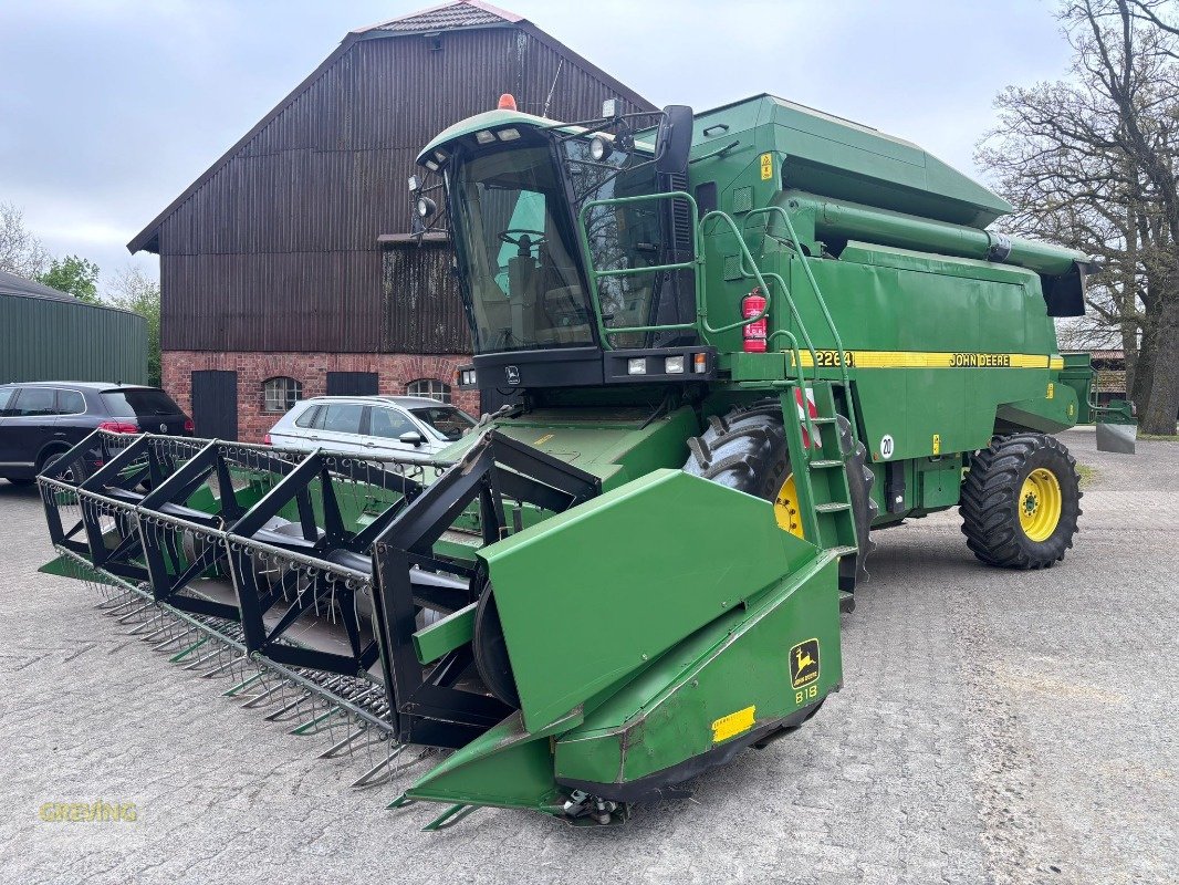 Mähdrescher typu John Deere 2264, Gebrauchtmaschine v Ahaus (Obrázek 1)